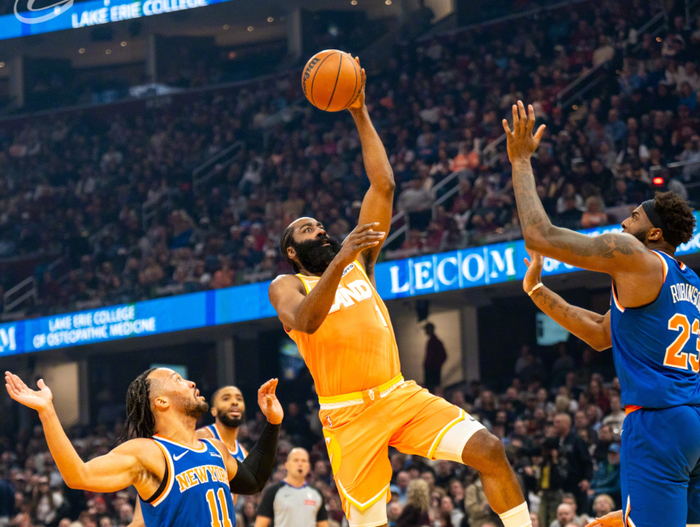 尼克斯与凯尔特人争夺东部霸权 骑士夺冠关键棋