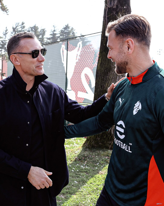 米兰传奇舍甫琴科重返米兰内洛纪念辉煌岁月