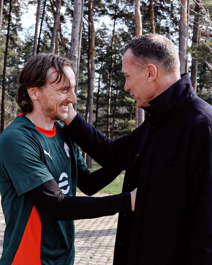 米兰传奇舍甫琴科重返米兰内洛纪念辉煌岁月