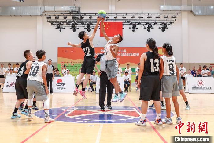 赣州迎来第十三届姚基金希望小学篮球季全国集