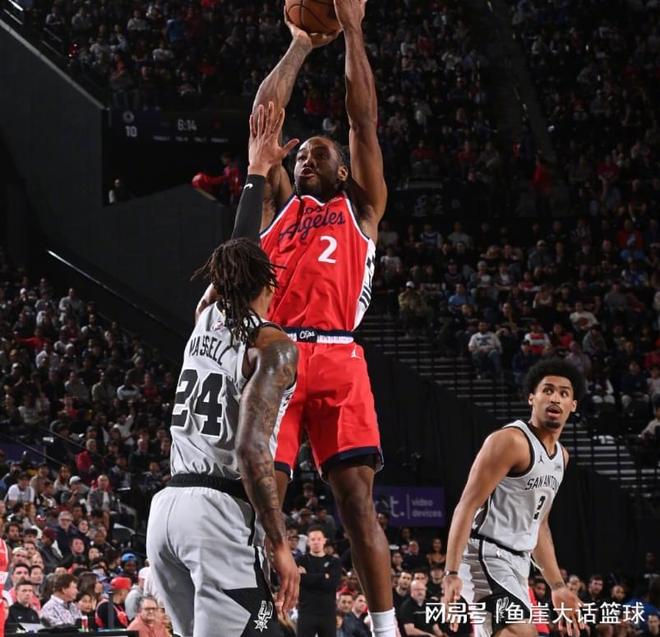 马刺多点开花大胜快船 加兰低迷成败关键